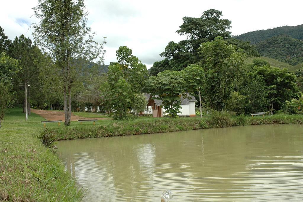 Pousada & Camping Serras Verdes Conservatoria Exterior photo